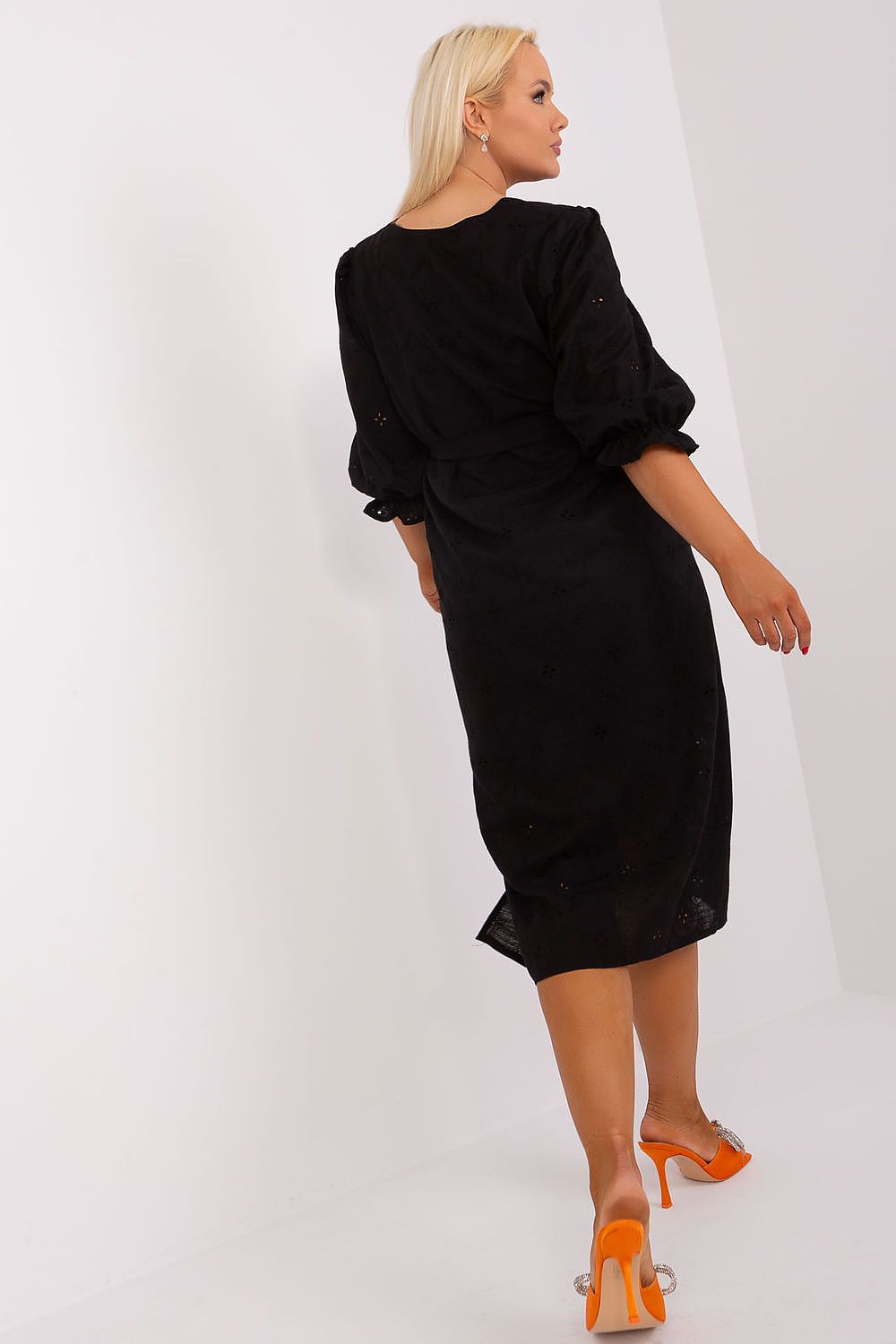 Plus-Size Kleider model 182285 Lakerta