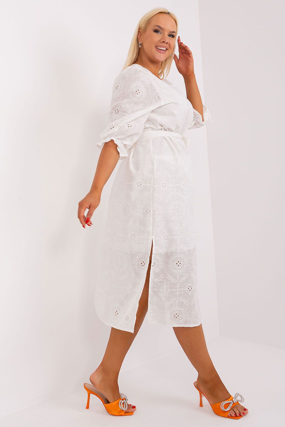 Plus-Size Kleider model 182288 Lakerta